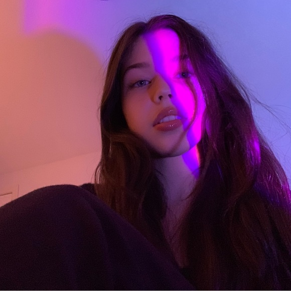 zoeyrossow